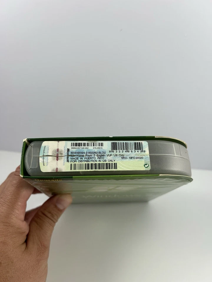 Microsoft Windows 7 Home Premium UPGRADE 32 Bit & 64 Bit DVDs Complete w/ Key - Image 3 of 4