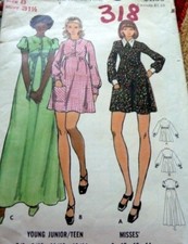 LOVELY VTG 1970s DRESS Sewing Pattern 8/31.5