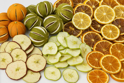 Trockenfrüchte Orangenscheiben, grüne Orangen, rote Apfelscheiben, grüne Apfelscheiben