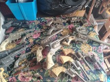 Lot Of 22 Vintage 1950 era Cap Guns Hubley And Marx etc toy cap gun rarevintage
