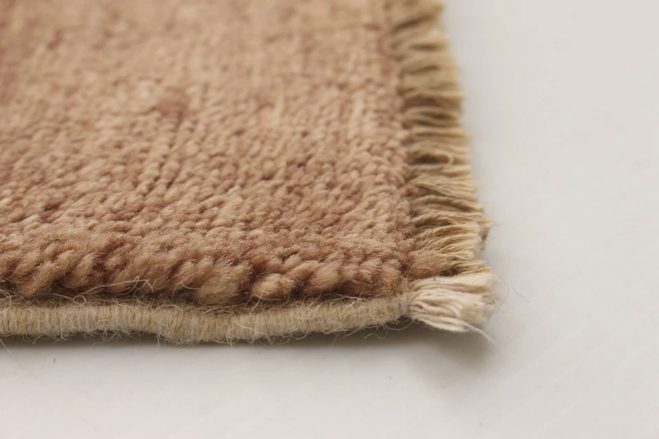 Vintage Hand-knotted Runner Rug 2'6" x 9'10" Traditional Oriental Wool Carpet - Image 4 of 4