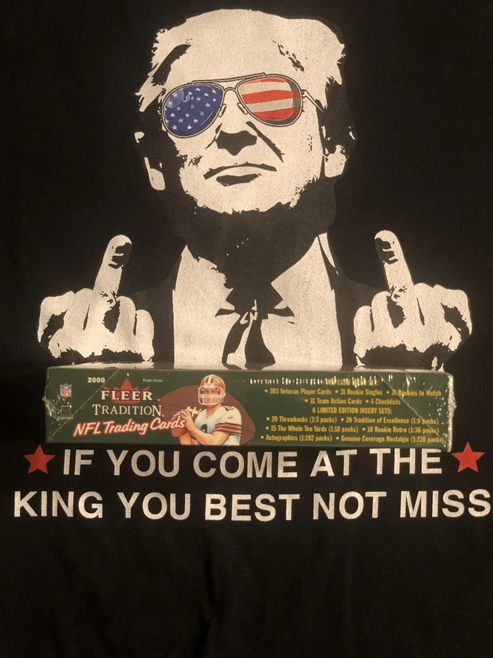 ™ 2000 Fleer TRADiTiON🏈23 Pk FootBall Box SEALED, Tom BRADY RooKiE AUTO #'d/50 - Image 2 of 4