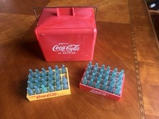 Vtg COCA-COLA  Plastic Toy Miniature Cooler w/ Metal Handle & 47 Glass Bottles