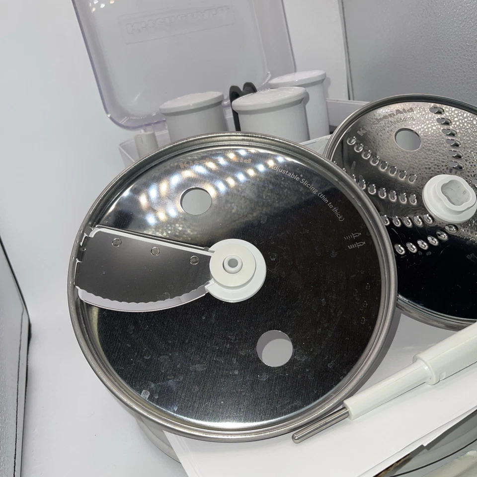 KitchenAid Food Processor Attachments Blades & Slicing Shred Disc Storage Case - Image 4 of 4