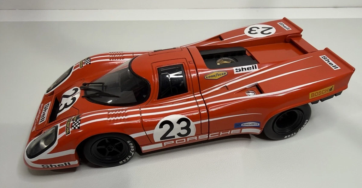 イーグルズレース　ポルシェ９１７Ｋ １９７１年モンッア１０００ｋｍ　 1/18 ポルシェ917K `71 モンザ1000km優勝車 (プラモデル) - ホビーサーチ