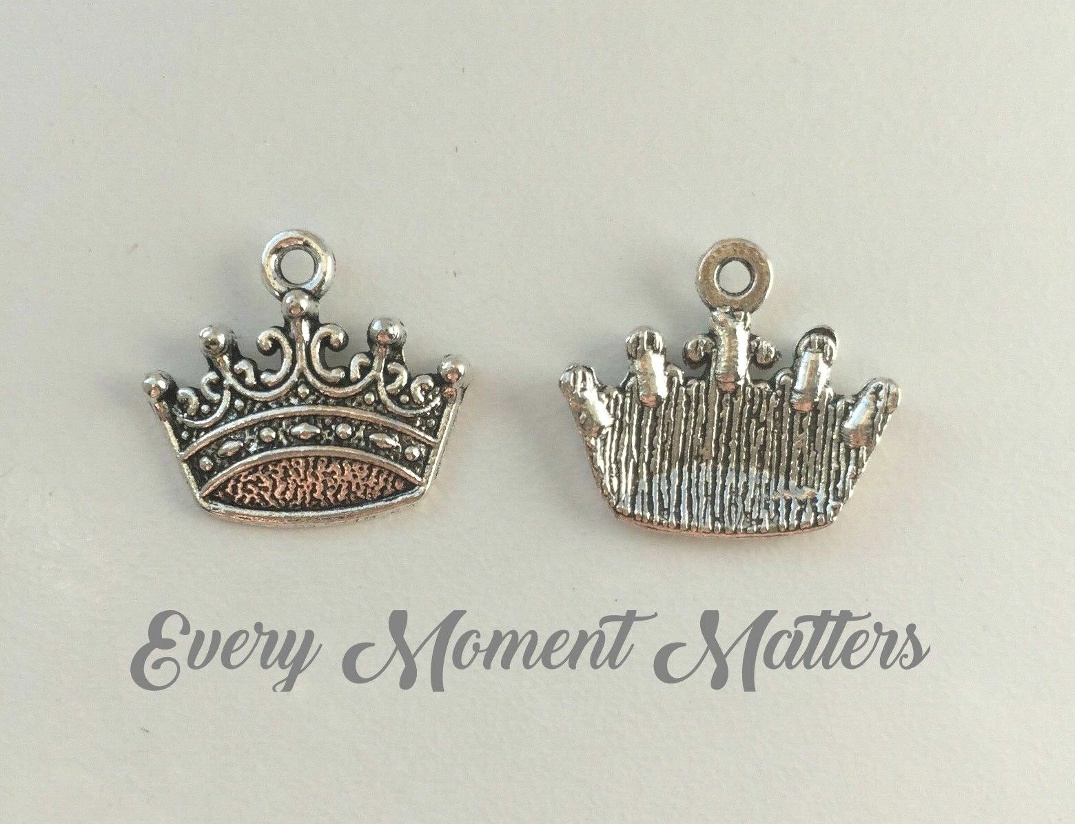 10 x Tibetan Silver KINGS CORONATION QUEENS CROWN PRINCESS TIARA 18x16mm Charm
