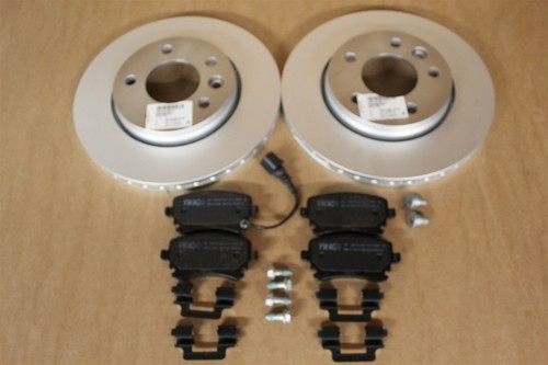 VW Transporter T5 T5.1 T6 T6.1 rear 294mm brake discs & pads kit New genuine VW - Picture 4 of 6