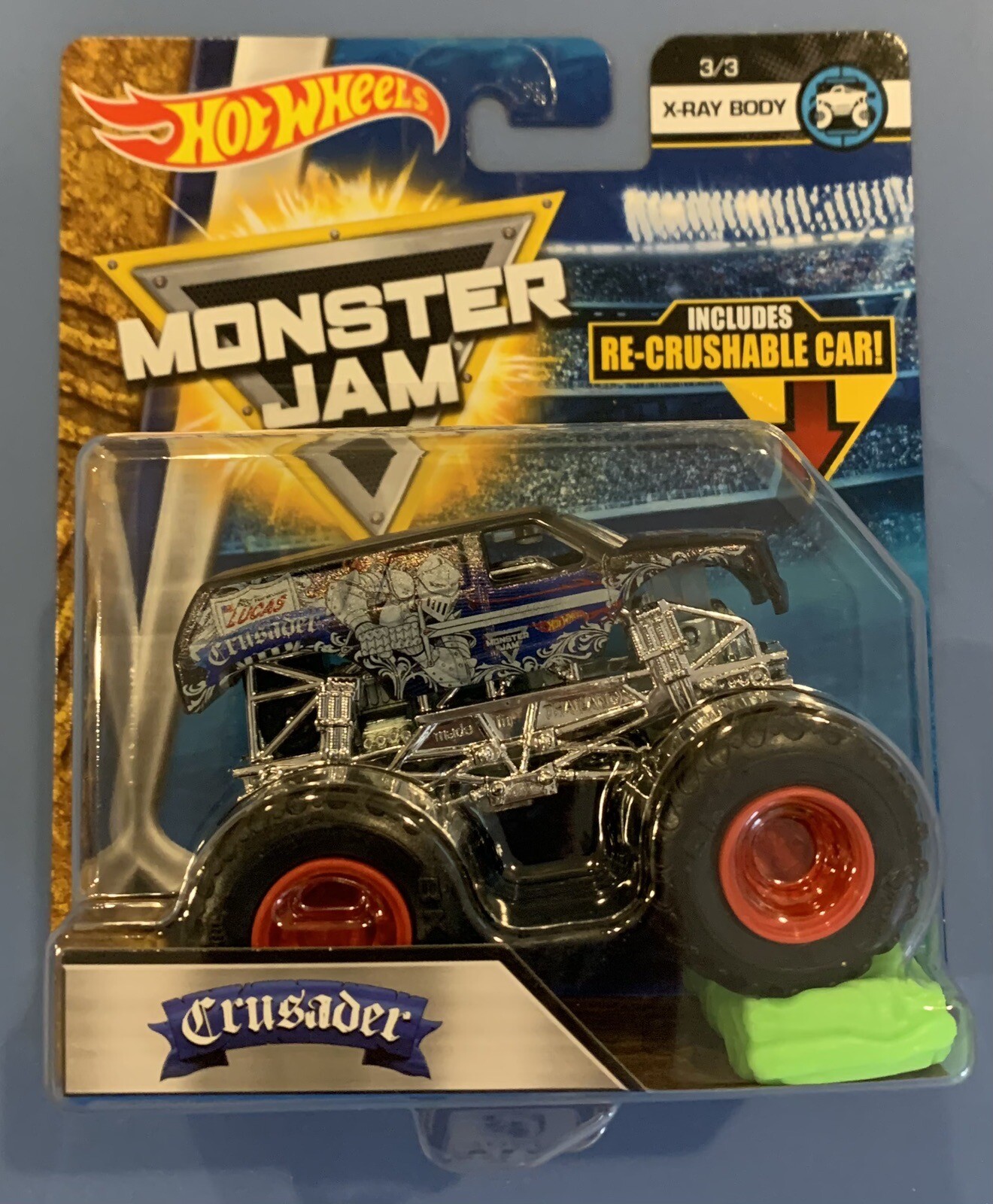 Crusader X-ray W/ Crush Car Hot Wheels Monster Jam 1/64 2018