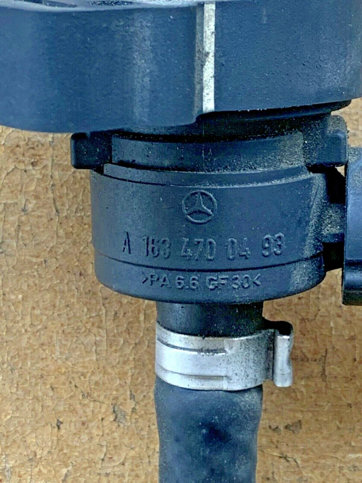 99-01 Mercedes ML430 ML320 Válvula de control de purga de regeneración de combustible OEM Foto 2 de 4