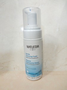 gentle cleansing foam weleda