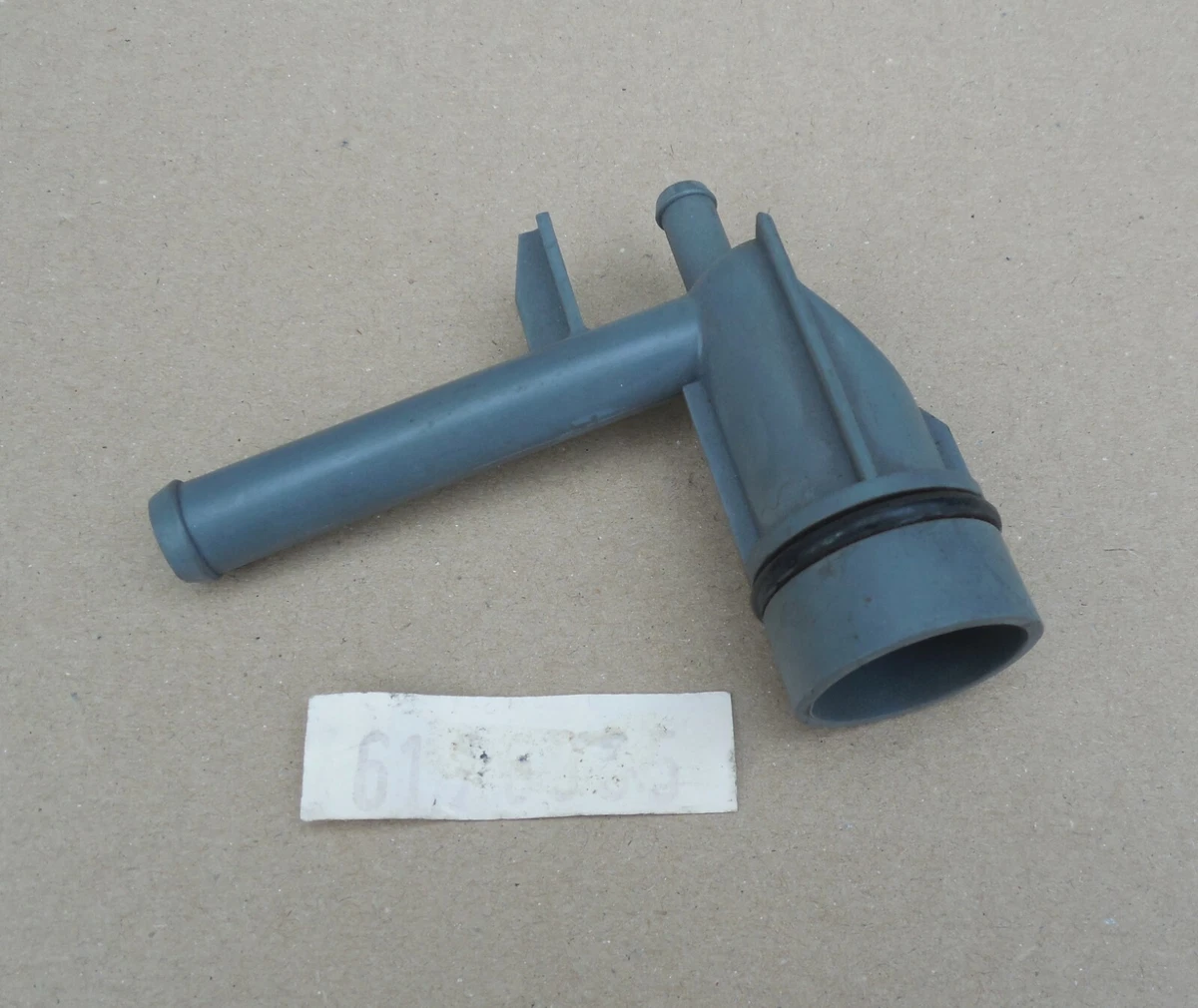 Ford Escort Orion Fiesta HCS Anschlussstück Stecker 