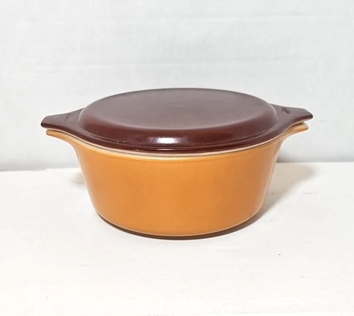 Vintage Pyrex Old Orchard 472 Orange Covered Casserole Dish Brown Lid 1.5 Pint