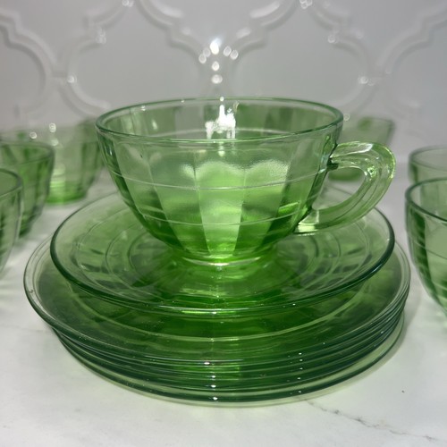 1930's Block Optic Emerald Green Uranium Vaseline Glass Cups & Saucers Lot Of 18 - Picture 13 of 24
