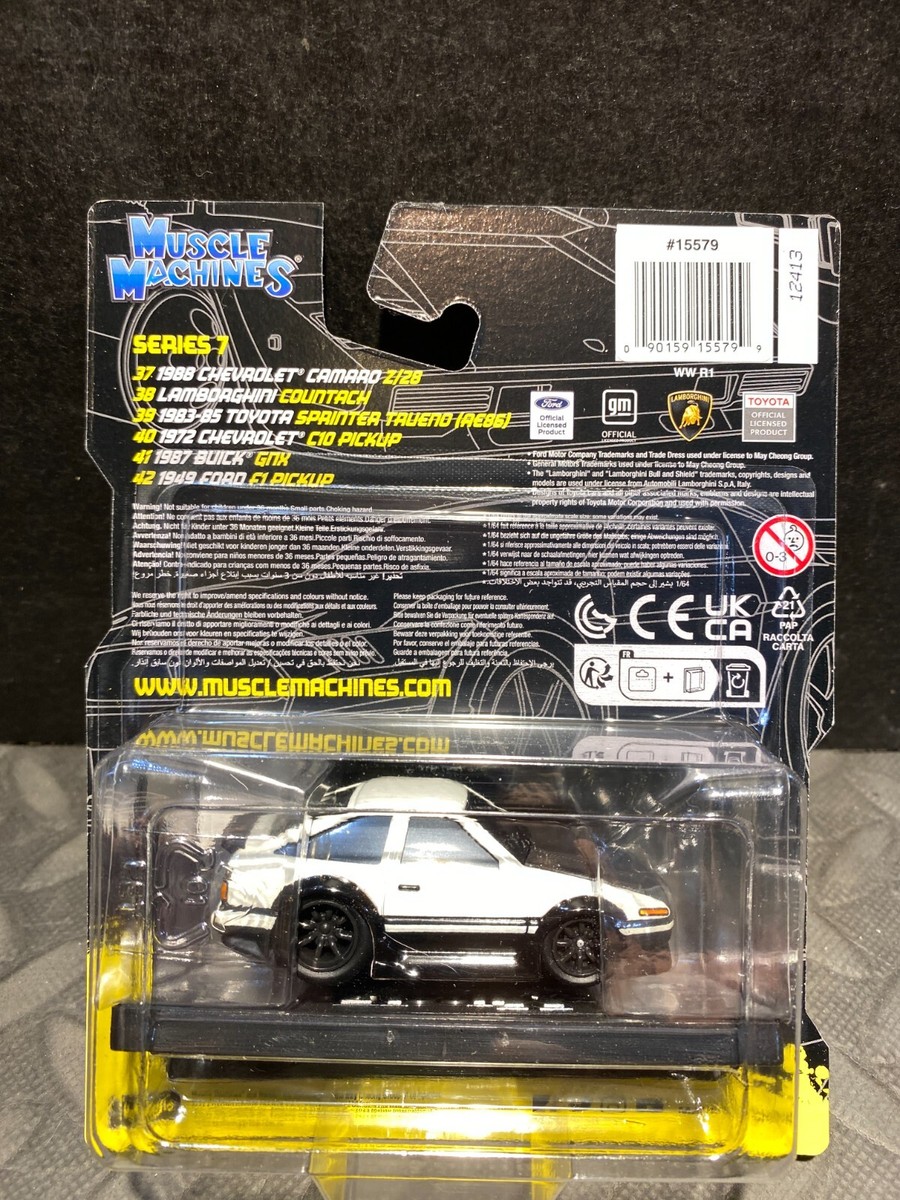 1/64 MUSCLE MACHINES 1983 TOYOTA SPRINTER TRUENO AE86 WHITE AND