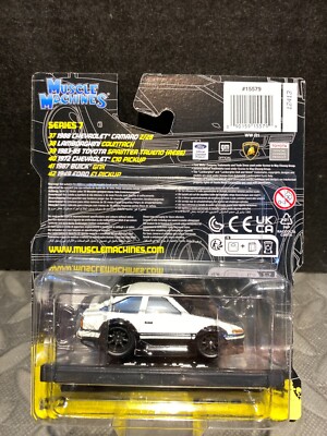 1/64 MUSCLE MACHINES 1983 TOYOTA SPRINTER TRUENO AE86 WHITE AND