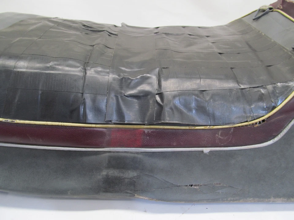 1987 POLARIS TRAIL SKS 488 500 RIDER SEAT SADDLE - Image 3 of 4