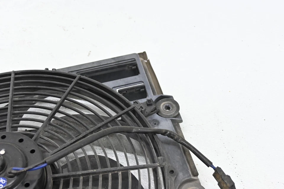 ⭐ 95-01 Bmw E38 Serie 7 Motor Radiador Enfriamiento Empujador Ventilador Unidad Hoja Fabricante Original Foto 4 de 4