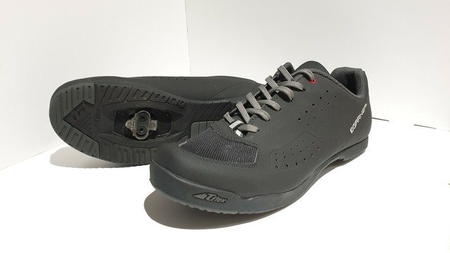 garneau urban cycling shoes