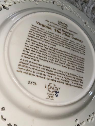 Lenox 1995 Virginia Colonial Bouquet Christmas Plate - Picture 9 of 9