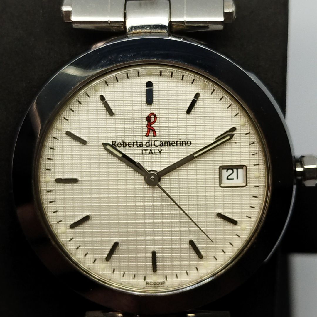 AUTHENTIC VINTAGE ROBERTA DI CAMERINO DIAMOND WATCH Roberta Di Camerino Analog Quartz Women Roberta Watch In  main image 3