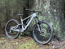 Specialized Enduro Expert Full Suspension Enduro Mountain Bike
