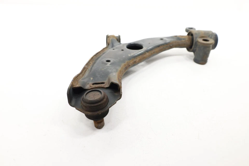 Brazo de control inferior delantero Rh K0v8-34-300 Mazda CX5 2017-2023 Foto 2 de 4