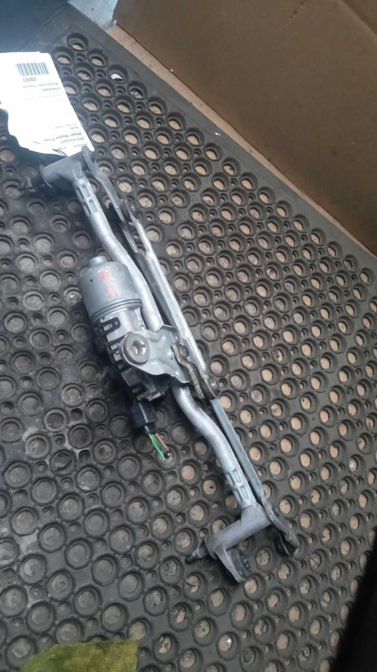 Motor limpiaparabrisas usado se adapta a: Volkswagen Passat 2017 incluye grado de acoplamiento Foto 3 de 4