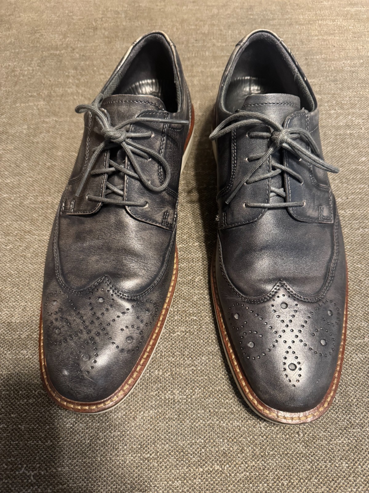 SAOLA ECCO Uomo Biarritz Brogue Derby Taglia Oxford 43 US 9 9.5 Scarpe davvero cool