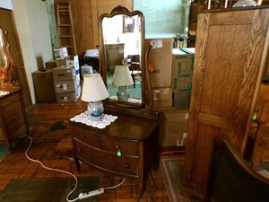 Antique Oak Dresser bureau princess w / mirror ornate carvings beveled edge 1900