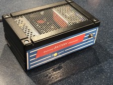 1920s / Farm / Tube Radio Universal Power Supply / Battery Eliminator - 4 Amp