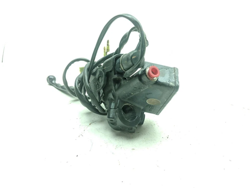 Cilindro maestro de freno delantero derecho Yamaha Venture Royale XVZ1300 86-93 Foto 4 de 4