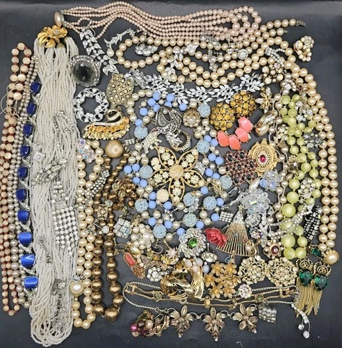 Nice VTG  Rhinestone Costume Jewelry Craft Harvest Lot AB Thermoset Faux Pearls