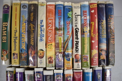 Lot of 24 Disney ANIMATED Movies VHS - Picture 2 of 3