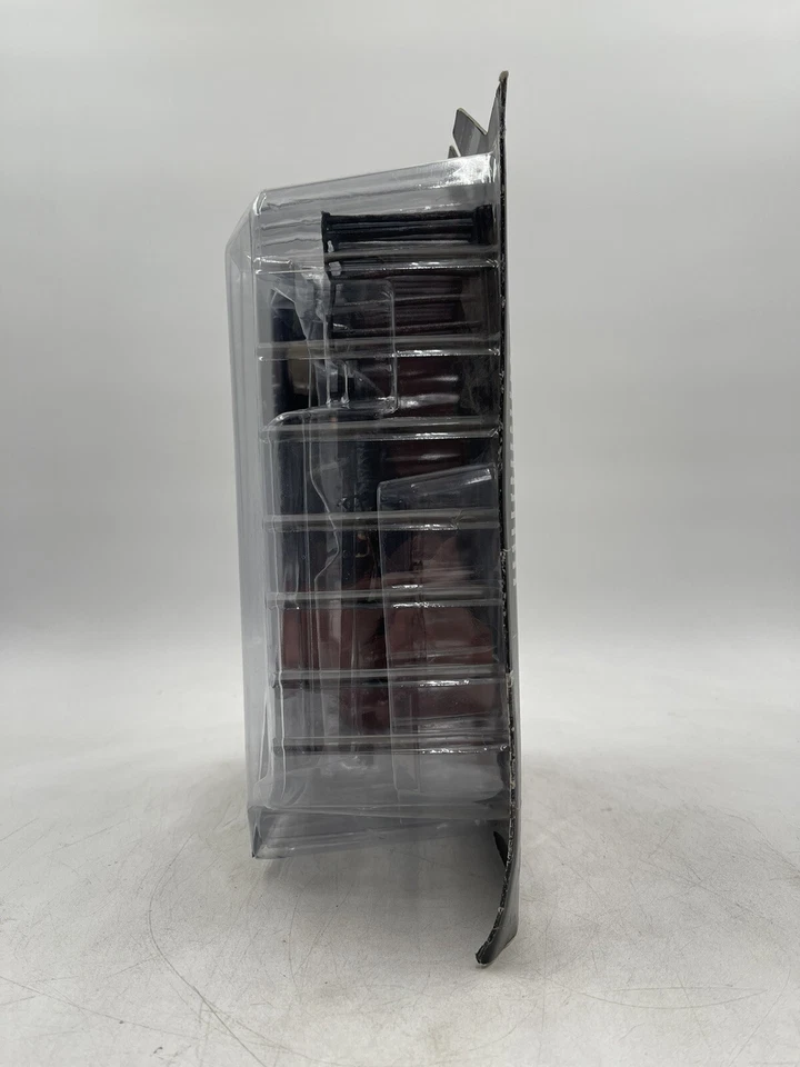 Figura de acción Diamond Select Gotham: Before the Legend Selina Kyle Deluxe + Base Foto 4 de 4