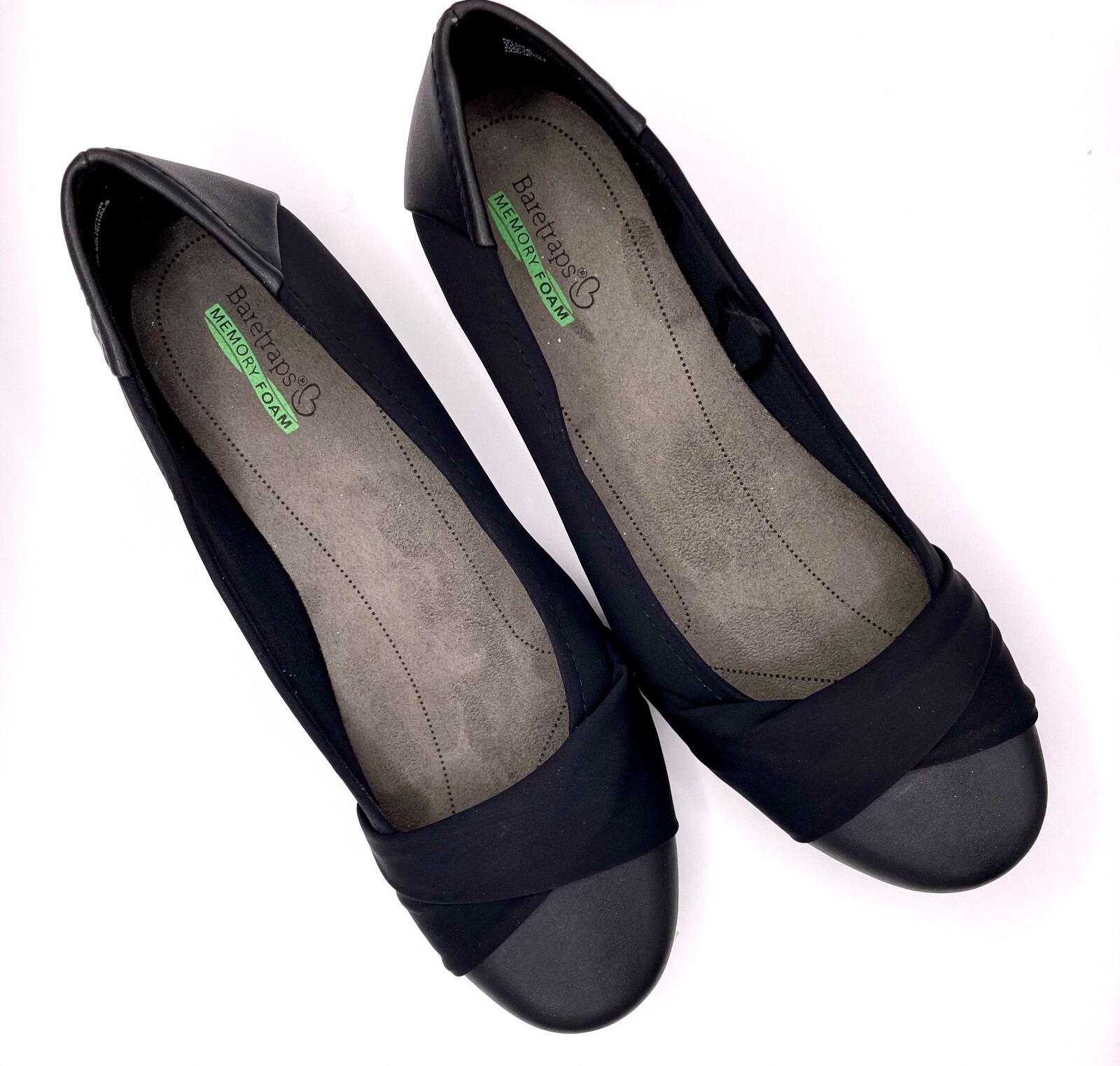 baretraps memory foam flats