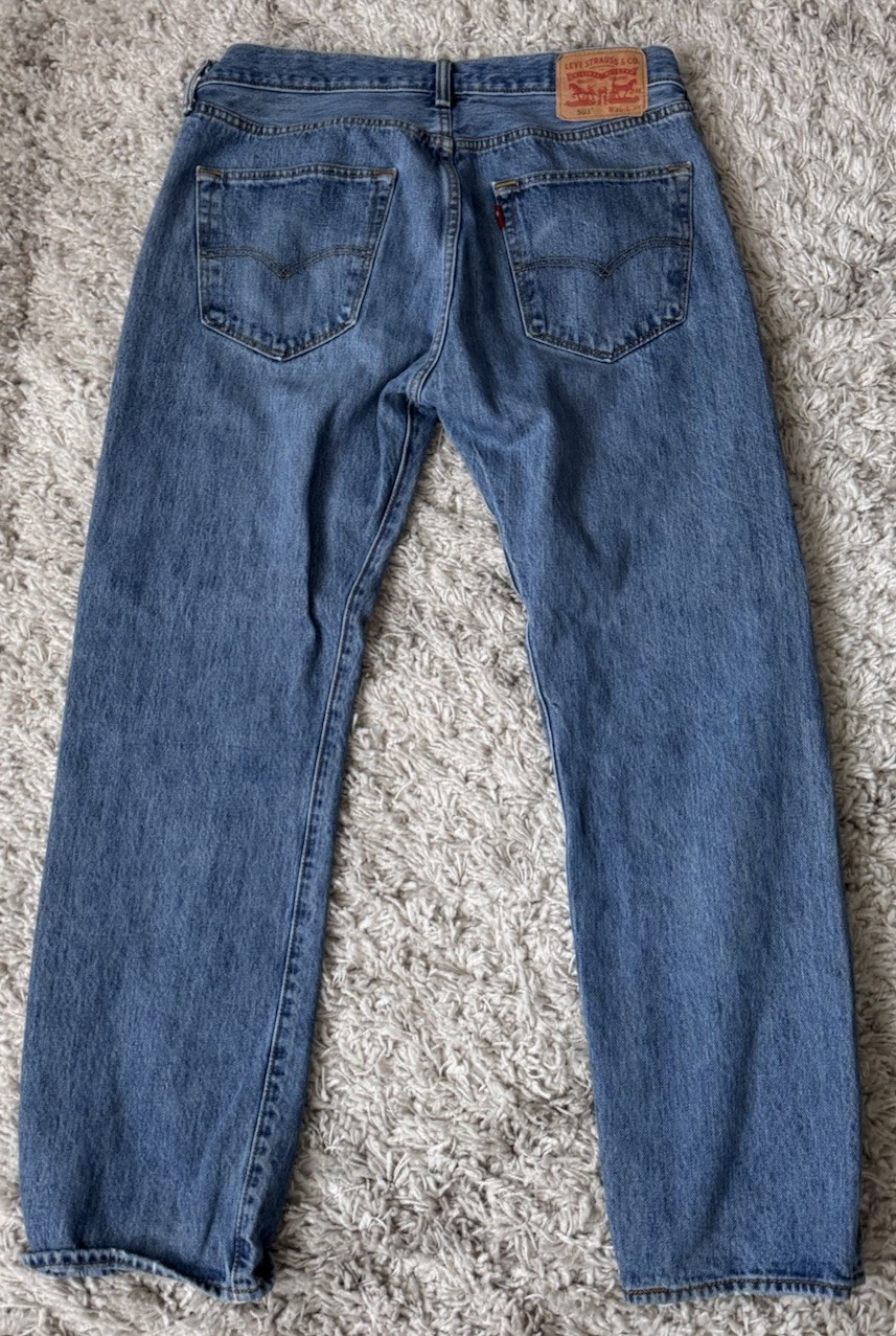 Lot Of 2 Levis 501 Button Fly Straight Leg Denim Blue Jeans Men Size 36X30 Vtg thumbnail 2