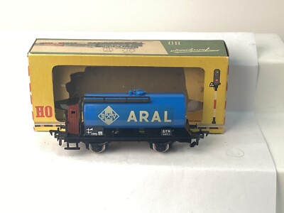 Fleischmann Germany HO 1465 BV ARAL Tank Car With Brakeman's Cabin OB