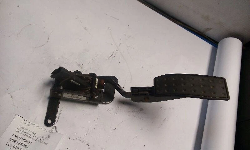 Cadillac STS 2007 freno/embrague de pedal Foto 2 de 4