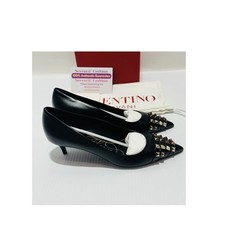 Valentino Garavani Rockstud Alcove Pumps Black Kitten Heel Size 37/ 7 NIB $1050