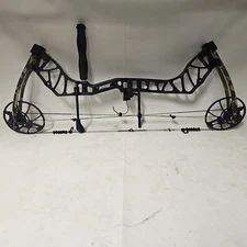 BEAR LEGIT 10-70LBS 13-30" DRAW COMPOUND BOW