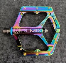 REMIX PRO MACHINED 6061 & CROMOLY BIKE PEDALS – OIL SLICK/GOLD FINISH