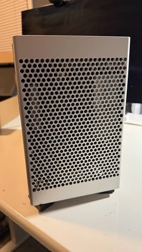 NCASE M2 GRATER - Mini-ITX SFF case + Extra Radiator Panel + Front IO USB Kit