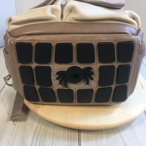 Itzy Ritzy Large Diaper Bag Backpack Vanilla Latte Large Capacity Boss Bag - Picture 7 of 16