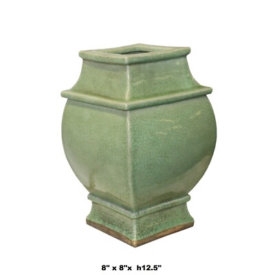 Chinese Ceramic Crackle Pattern Square Curve Body Celadon Green Vase ws1067S Chinese Ceramic Crackle Pattern Square Curve Body Celadon Green Vase ws1067S