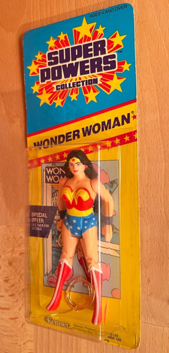 Wonder Woman DC Super Powers Collection Actionfigur Kenner Canadian Slim Card - Bild 2 von 24