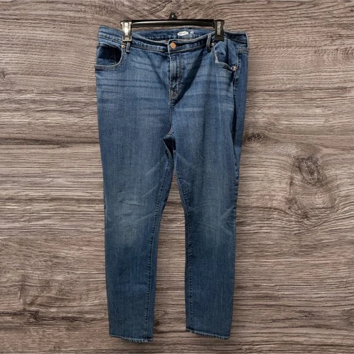 Women’s Old Navy Curvy Straight Leg Jeans Size 16