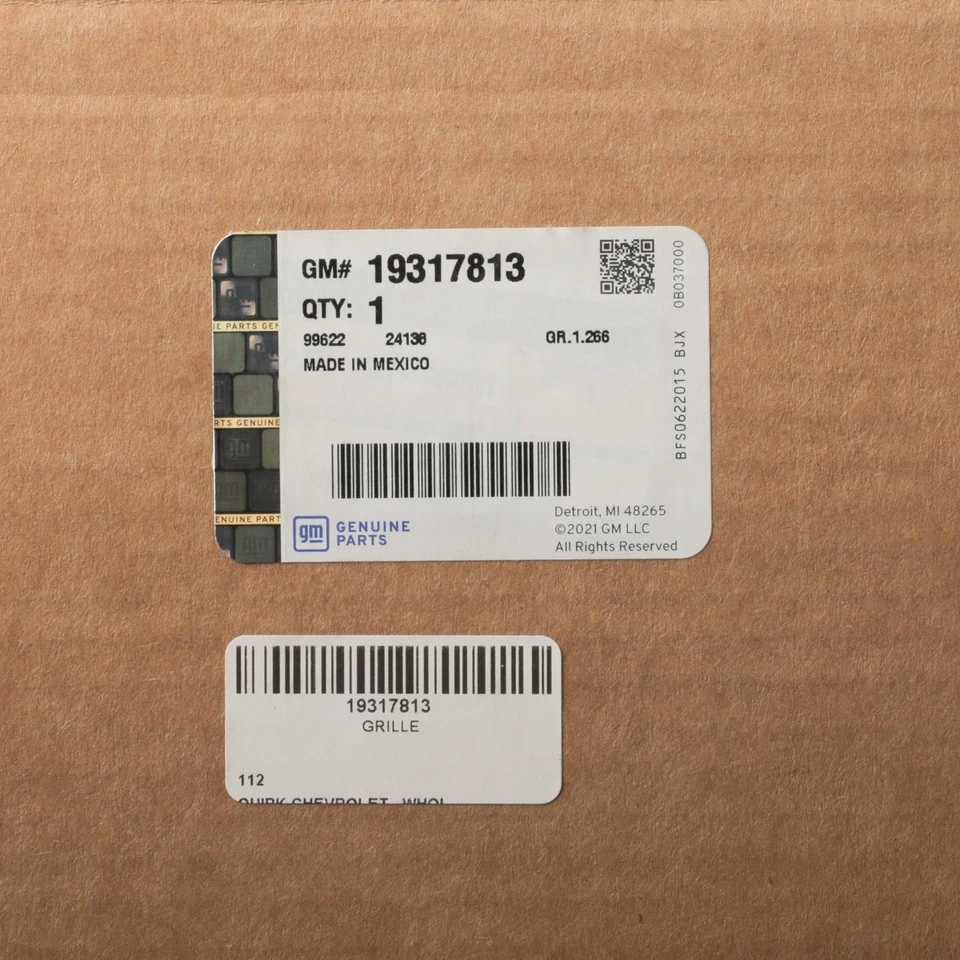 Rejilla delantera Chevrolet City Express 2015-2018 OEM NUEVA con cromo envolvente 19317813 Foto 3 de 3