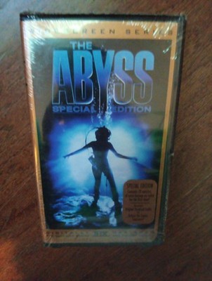 The Abyss Widescreen Series VHS VCR Video Tape Movie Ed Harris