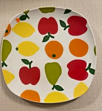 Fruit by Essential Home Dinner  Plate 10.5"  Good Condition