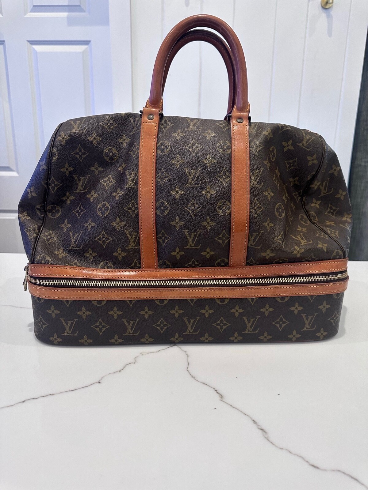 VINTAGE LOUIS VUITTON TRAVEL BAG RARE OVERNIGHT HANDB… Gem